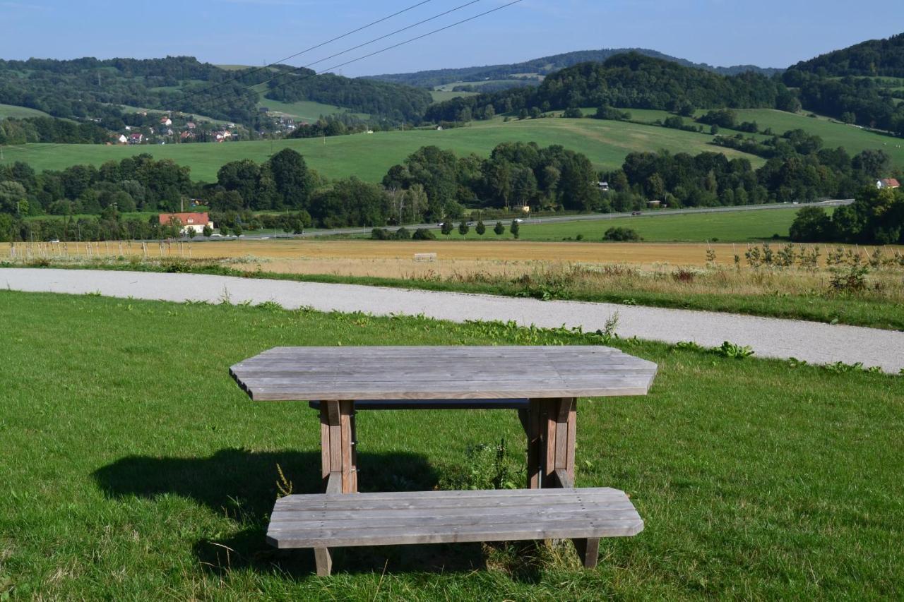 Chatova Osada Na Skalkach Nový Jičín Eksteriør billede